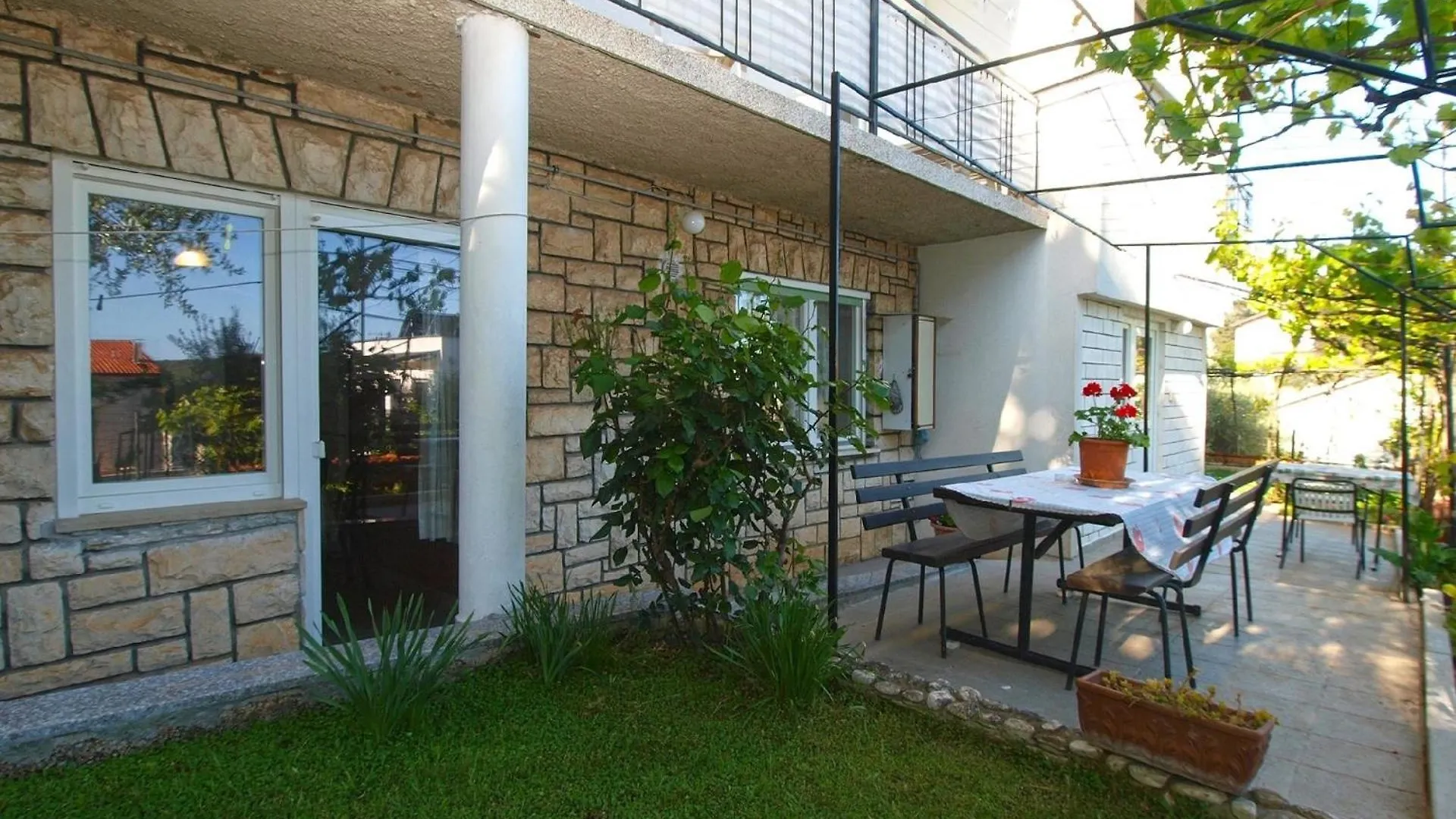 Apartment Ferienwohnung Fuer 5 Personen Ca 60 Qm In Pula, Istrien Istrische Riviera